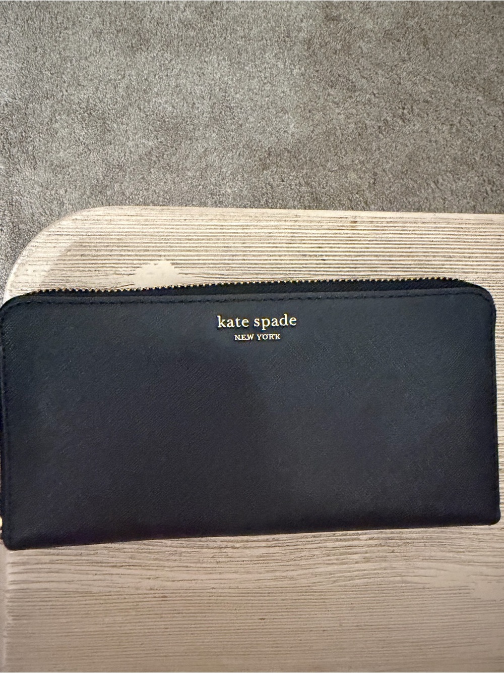 kate spade black zip-around continental wallet with gold logo